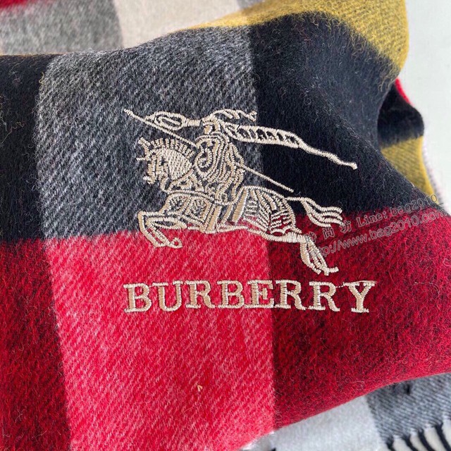 Burberry秋冬單品情侶款羊絨圍巾 巴寶莉2021新款格子圍巾  mmj1410